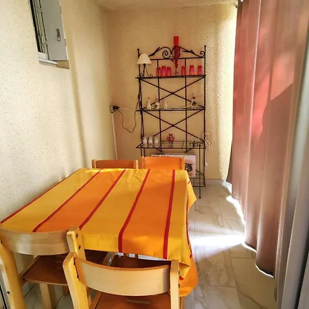Cabine, Parking Securise - 4 Pers. - Fr-1-607-244 Agde